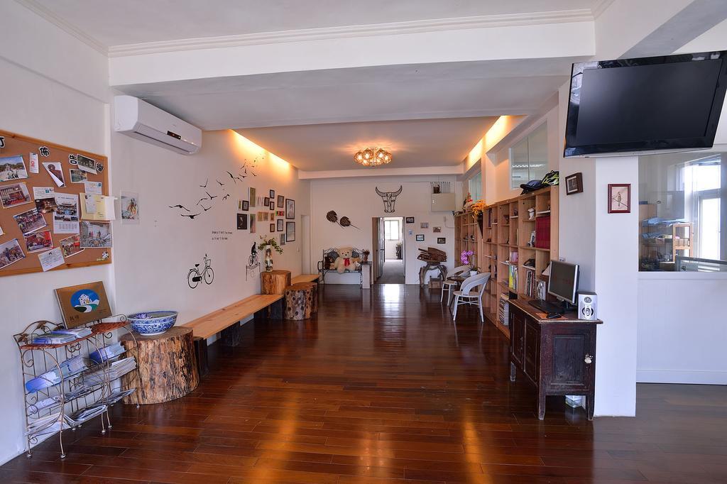 Ding Ding Homestay Jinhu Extérieur photo