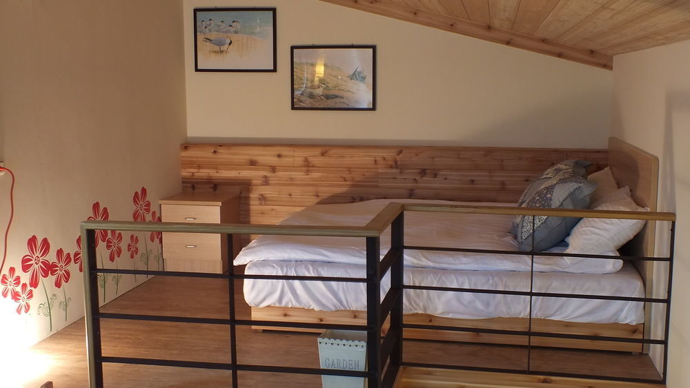 Ding Ding Homestay Jinhu Extérieur photo