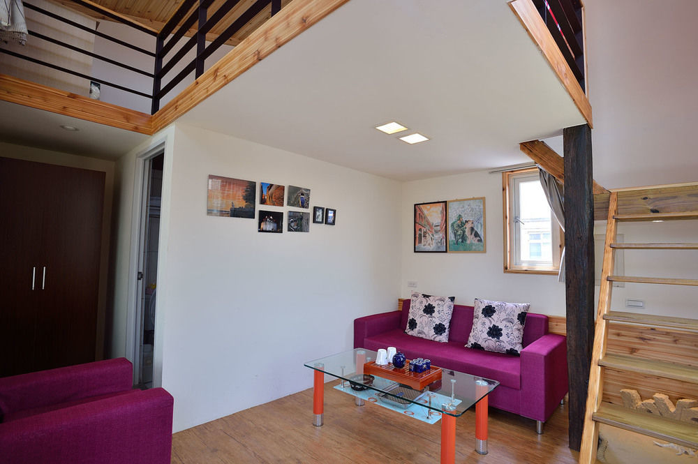 Ding Ding Homestay Jinhu Extérieur photo