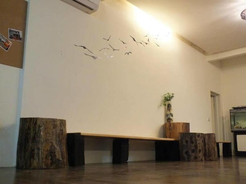 Ding Ding Homestay Jinhu Extérieur photo