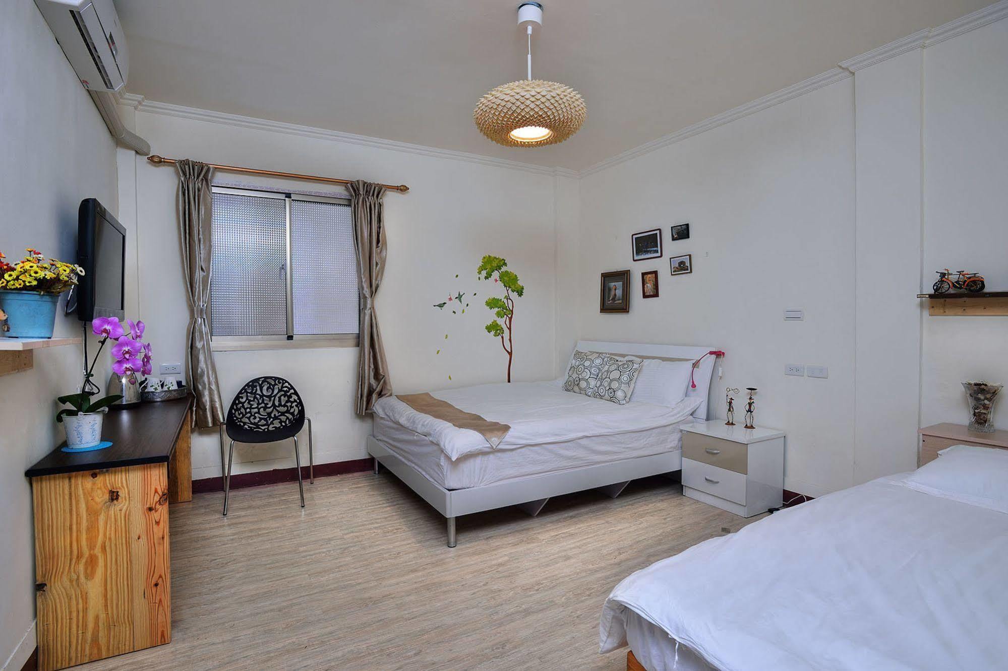 Ding Ding Homestay Jinhu Extérieur photo